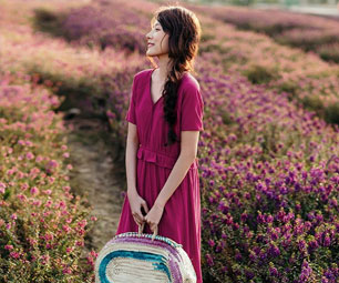 碎花穿腻了？换条纯色裙，干净又凉快